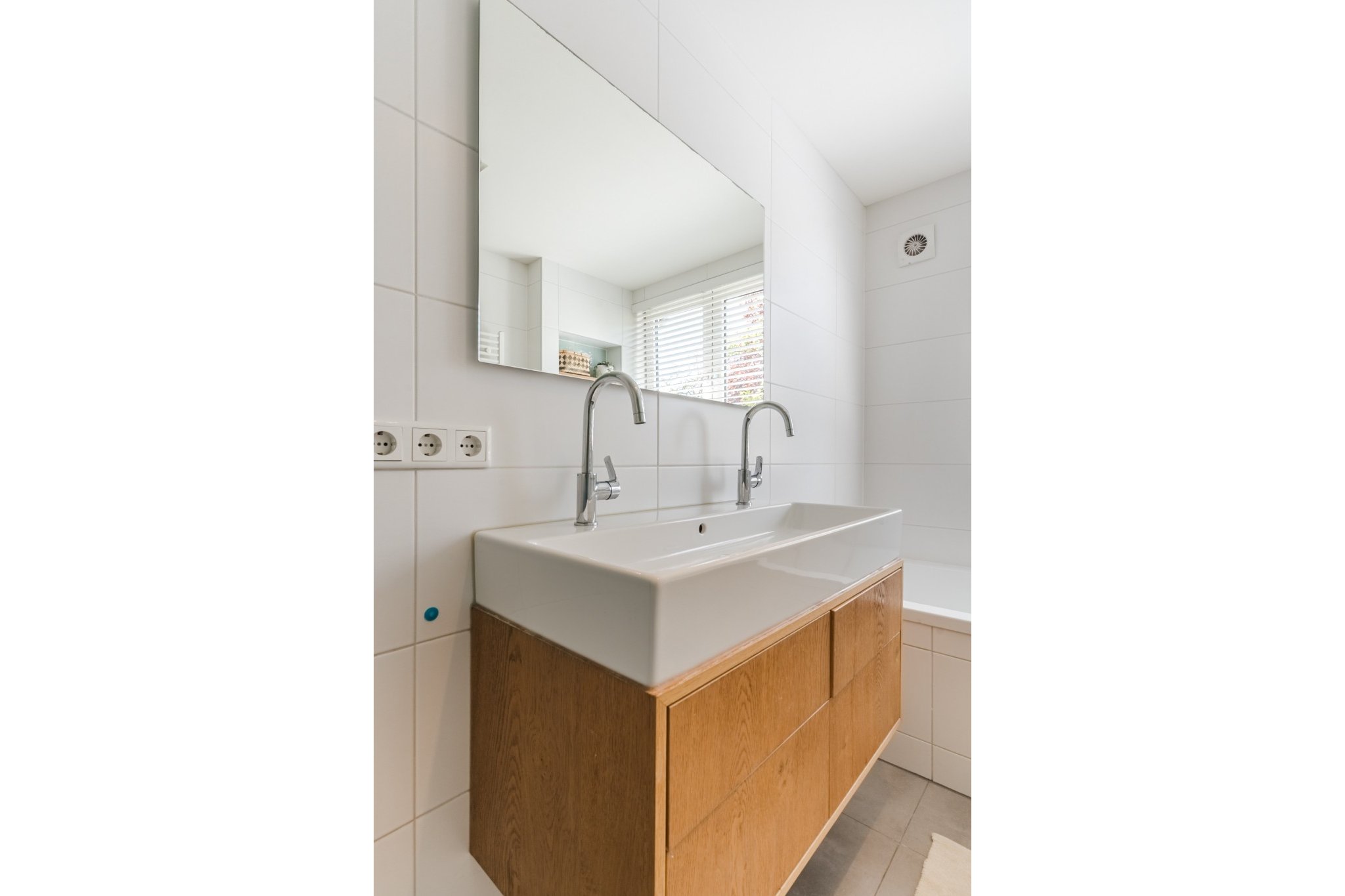 Beneden Beekloop 70, Geldrop