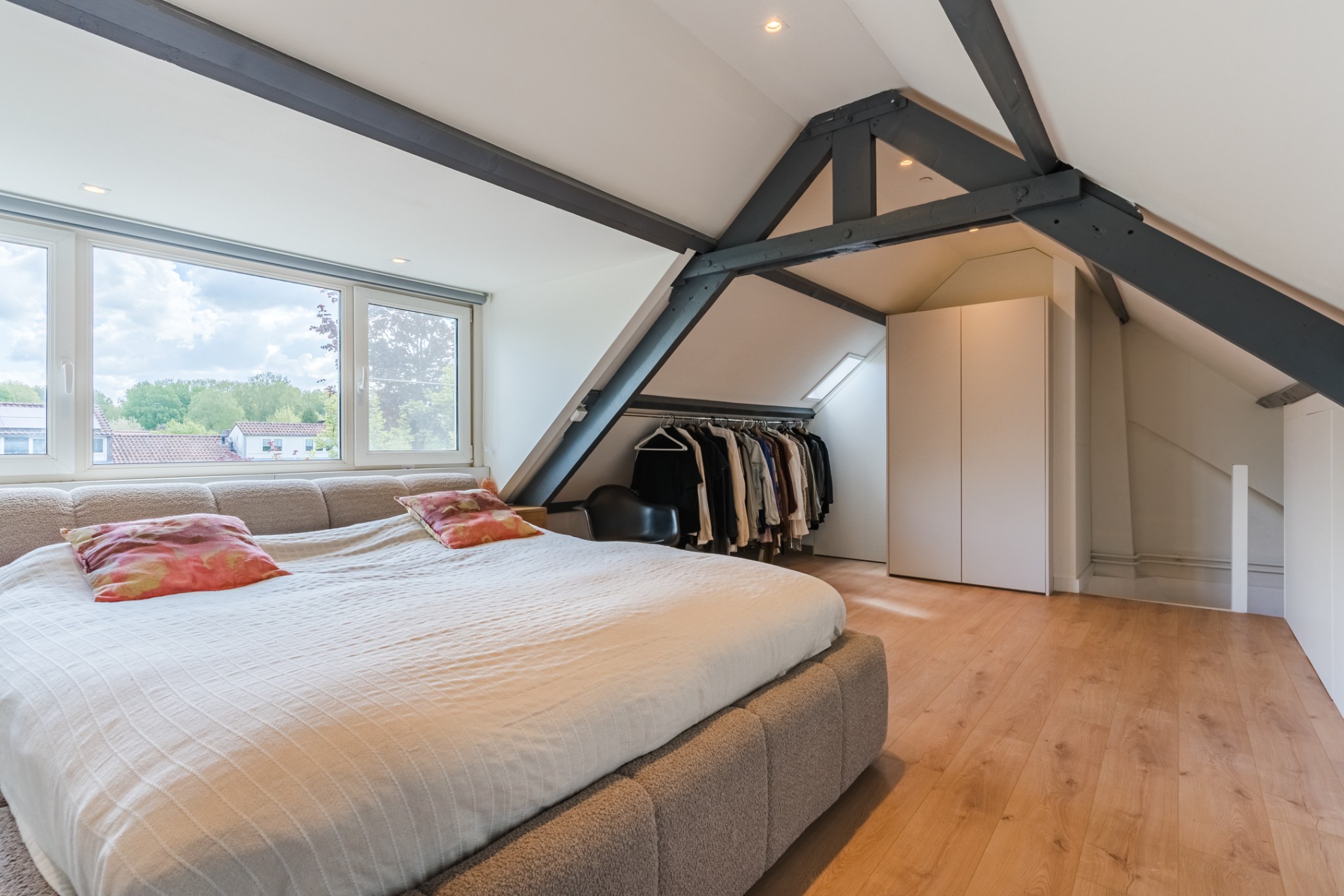 Beneden Beekloop 70, Geldrop