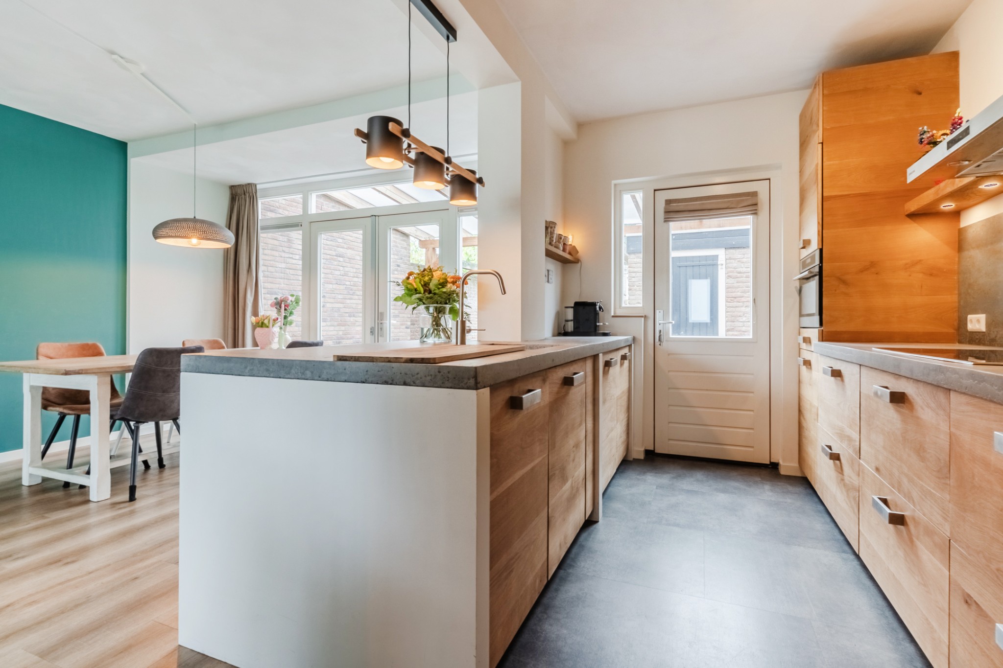 Heibeekstraat 17, Geldrop