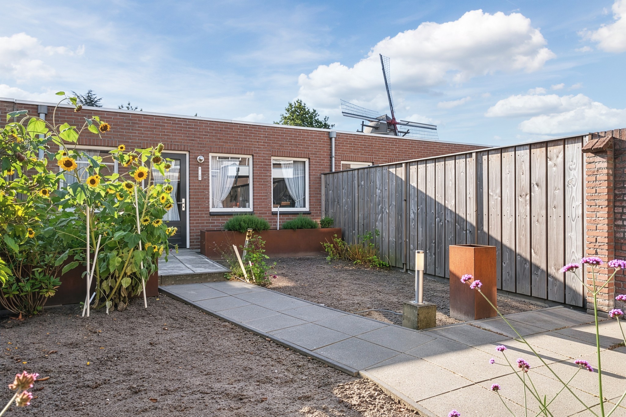 Laarstraat 31, Geldrop